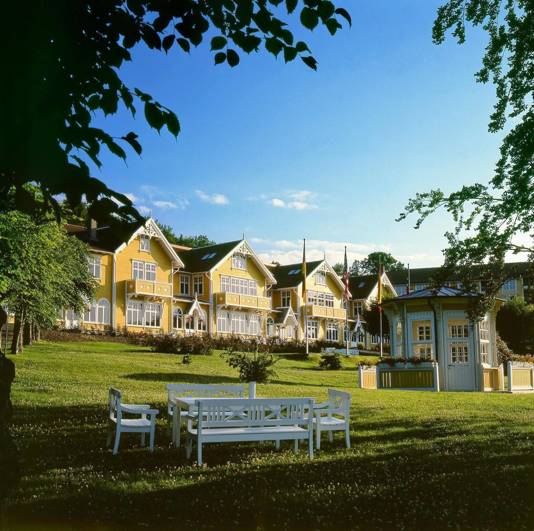 Solstrand Hotel & Bad Osoyro Exterior photo